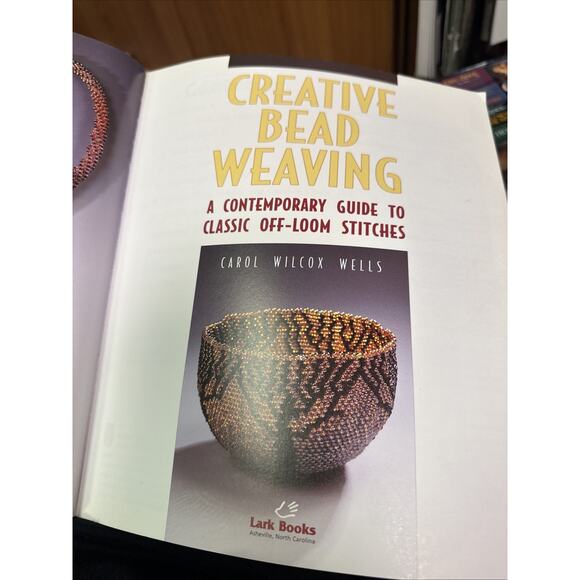 Needlepoint Beading Books: Peyote Stitch-Cook/Star & Creative Bead Weaving-Wells - Picture 8 of 8